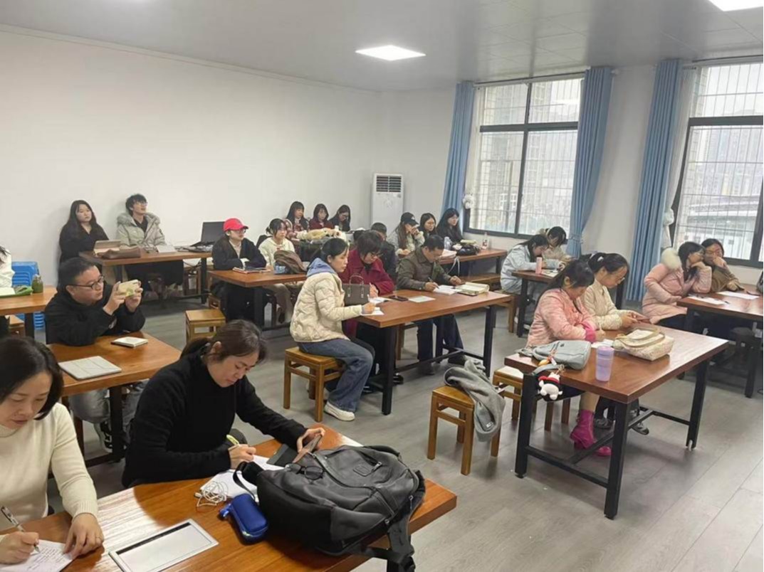 c9b079c097bf3f460ed2be6170f8159