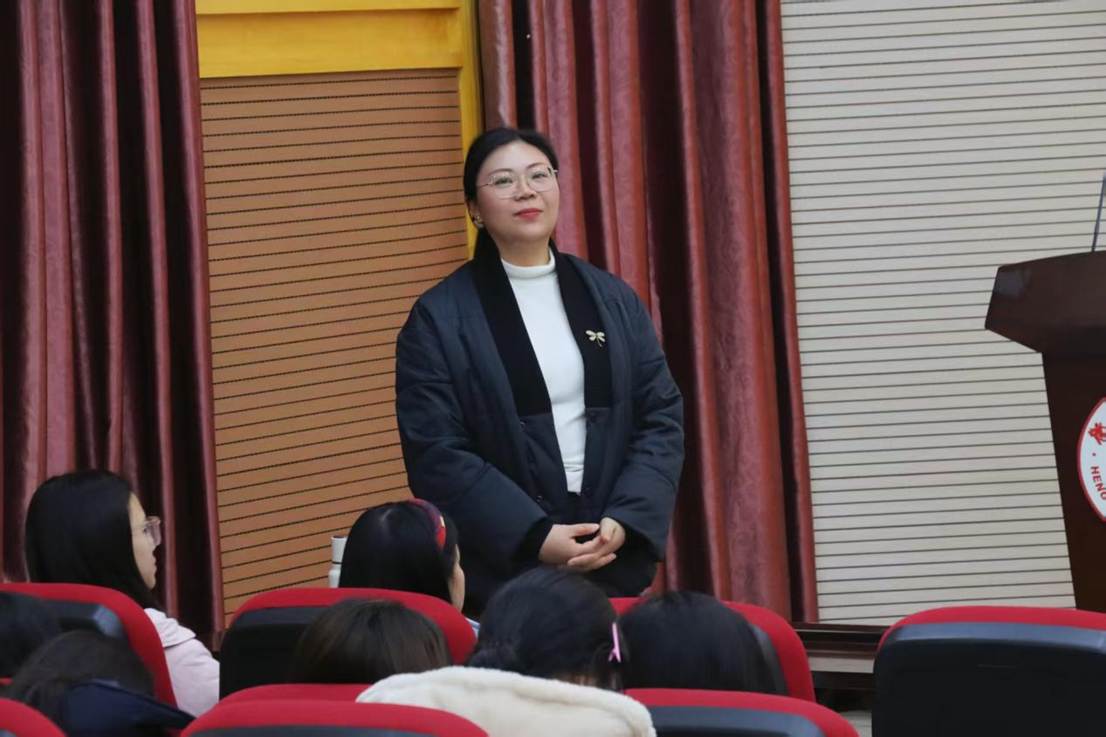 6ff925a71c741d37eb8c9da01f75e089